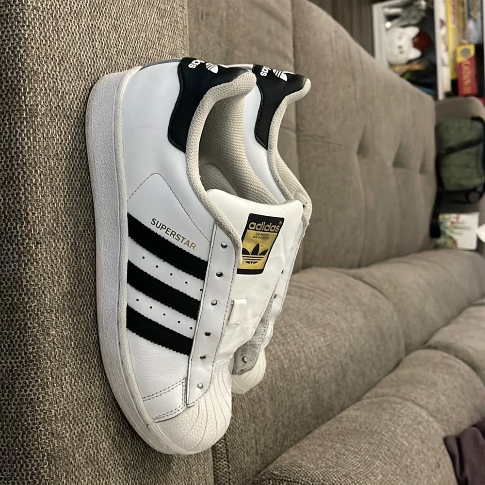 Size 7 Women’s Adidas Superstars